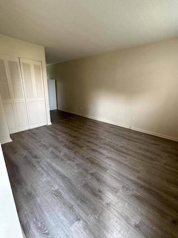 Apartment for rent at 407 Kensington Dr, Clarksville, IN 47129