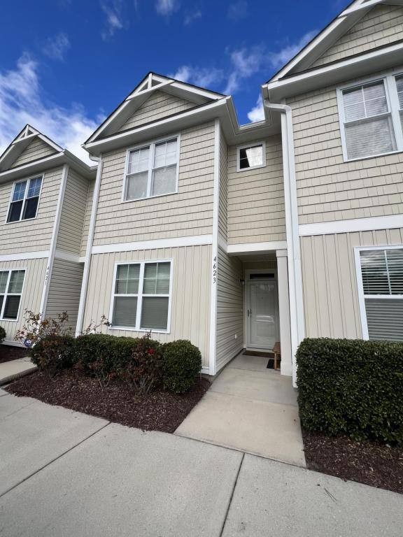 Townhouse for rent at 4623 Andros Lane, Wilmington, NC 28412