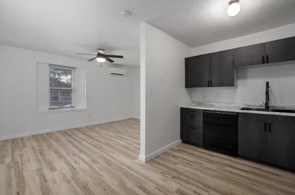 Apartment for rent at 301 W State St #D, Springfield, MO 65806