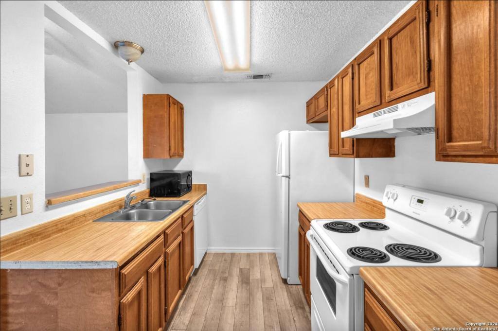 House for rent at 7018 Elmbank, San Antonio, TX 78244