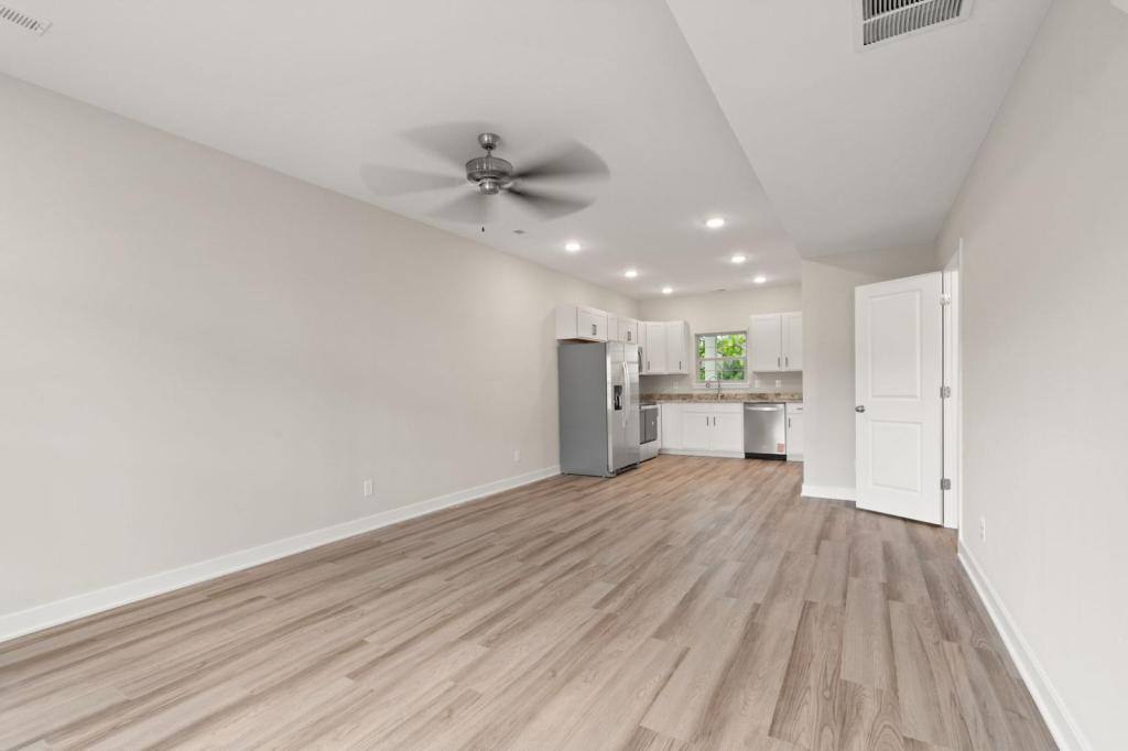 Townhouse for rent at 4930 Grant Line Rd, New Albany, IN 47150