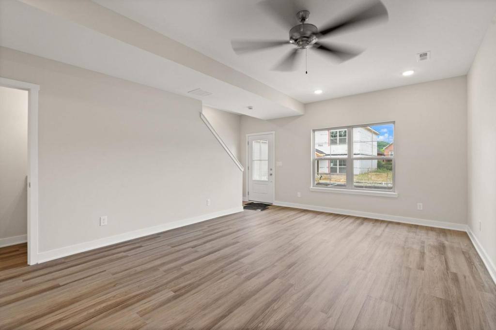 Townhouse for rent at 4930 Grant Line Rd, New Albany, IN 47150