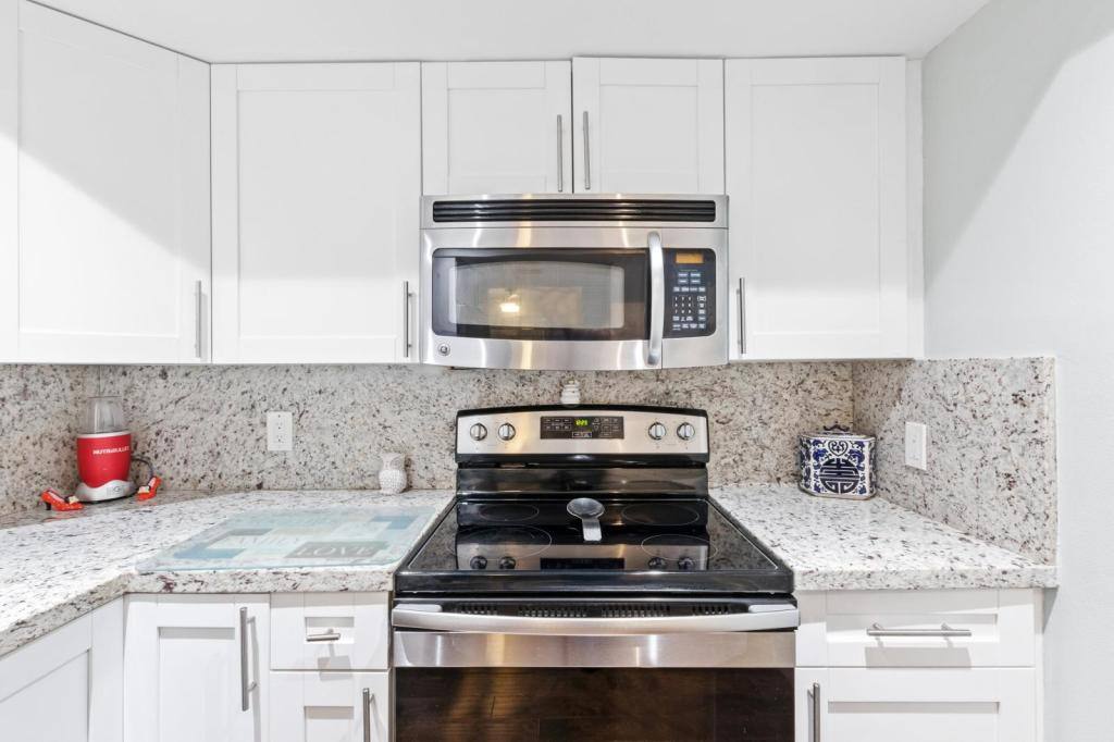Condo for rent at 1100 St Charles Place #408, Hollywood, FL 33026