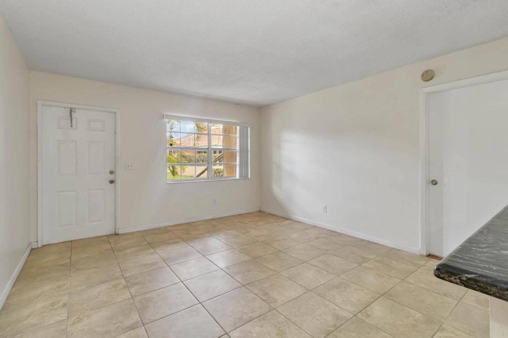 Apartment for rent at 10408 NW 8th St, Hollywood, FL 33026
