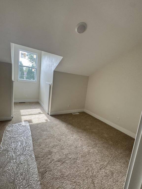 Townhouse for rent at 1112 Emerald Cove Dr Ia #50428, Mason City, IA 50401