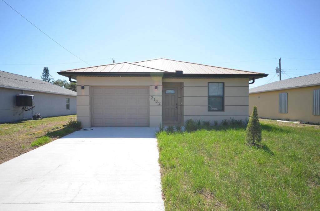 House for rent at 2132 Barker Blvd, Fort Myers, FL 33916