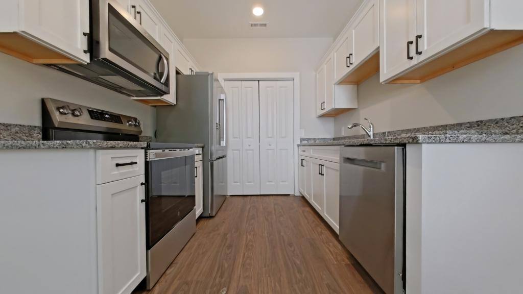Townhouse for rent at 540 Wallburg-High Point Rd, High Point, NC 27265