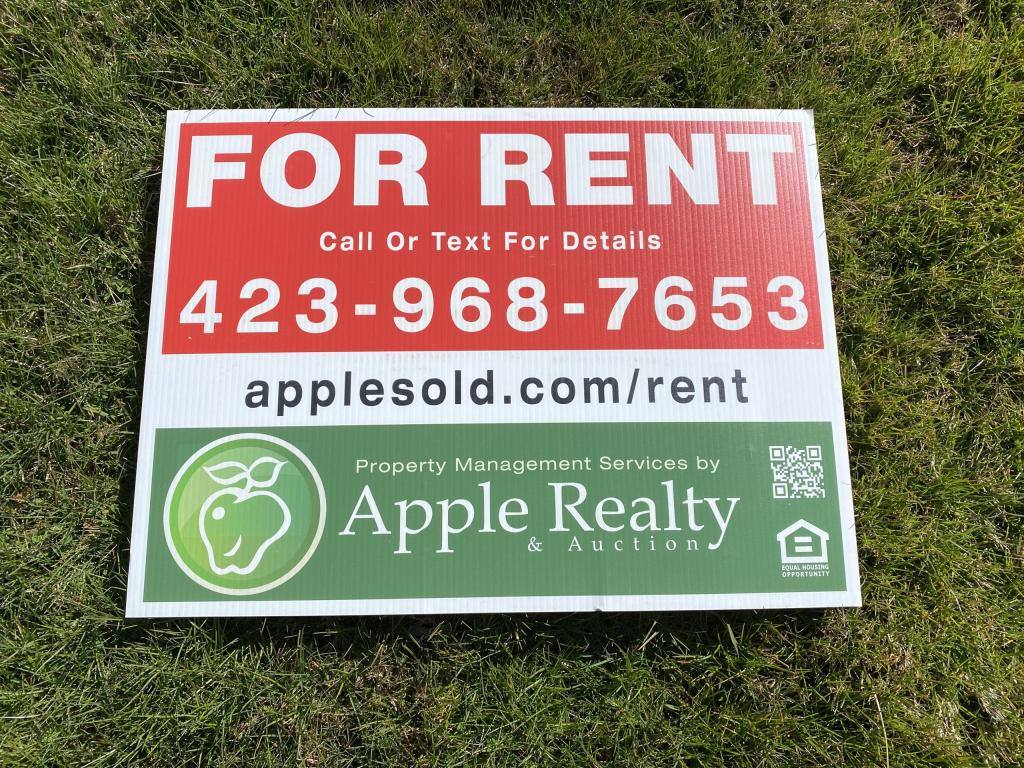 House for rent at 1206 Golf St, Bristol, TN 37620