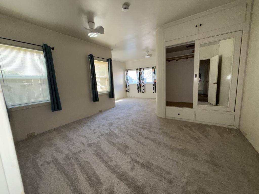 Apartment for rent at 405 N 1st Ave, Oakdale, CA 95361