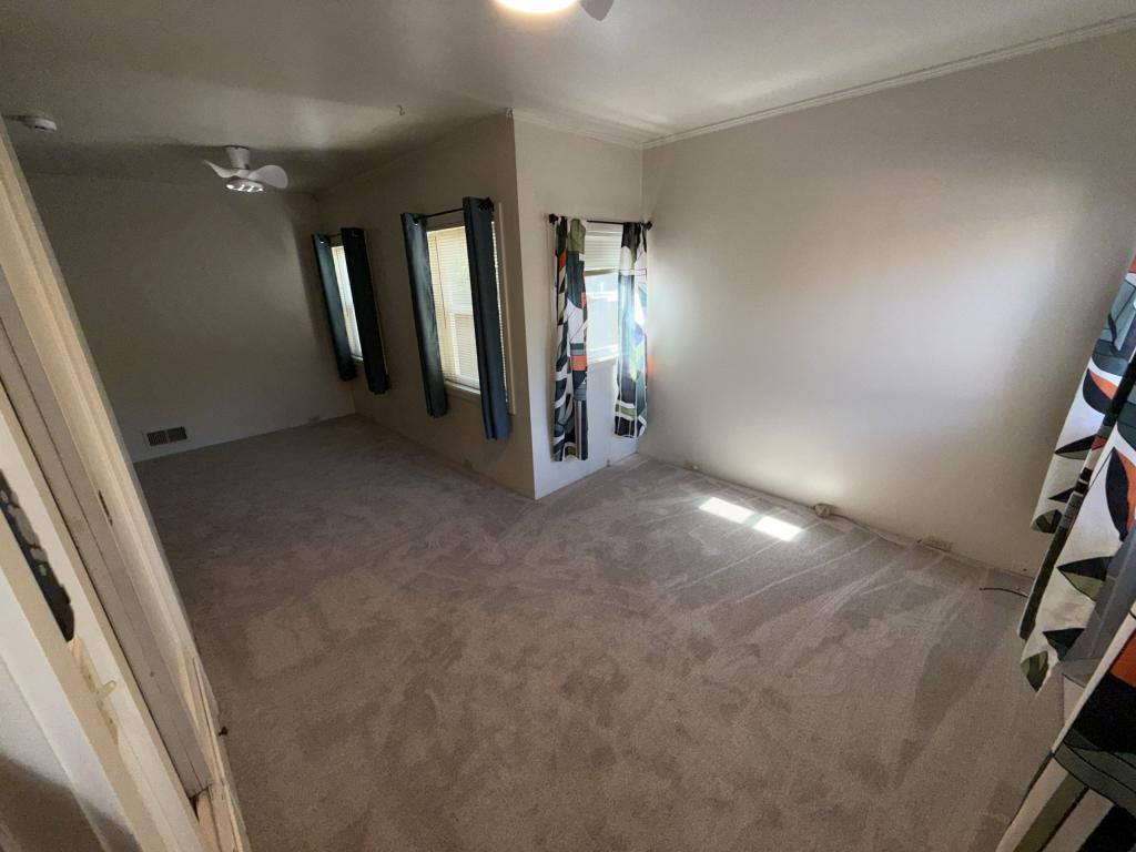 Apartment for rent at 405 N 1st Ave, Oakdale, CA 95361