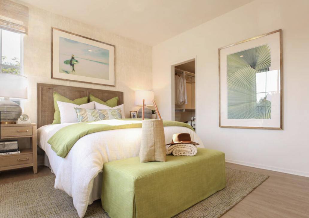 Apartment for rent at Baypointe Apartment Homes, 2500 Baypointe Dr, Newport Beach, CA 92660