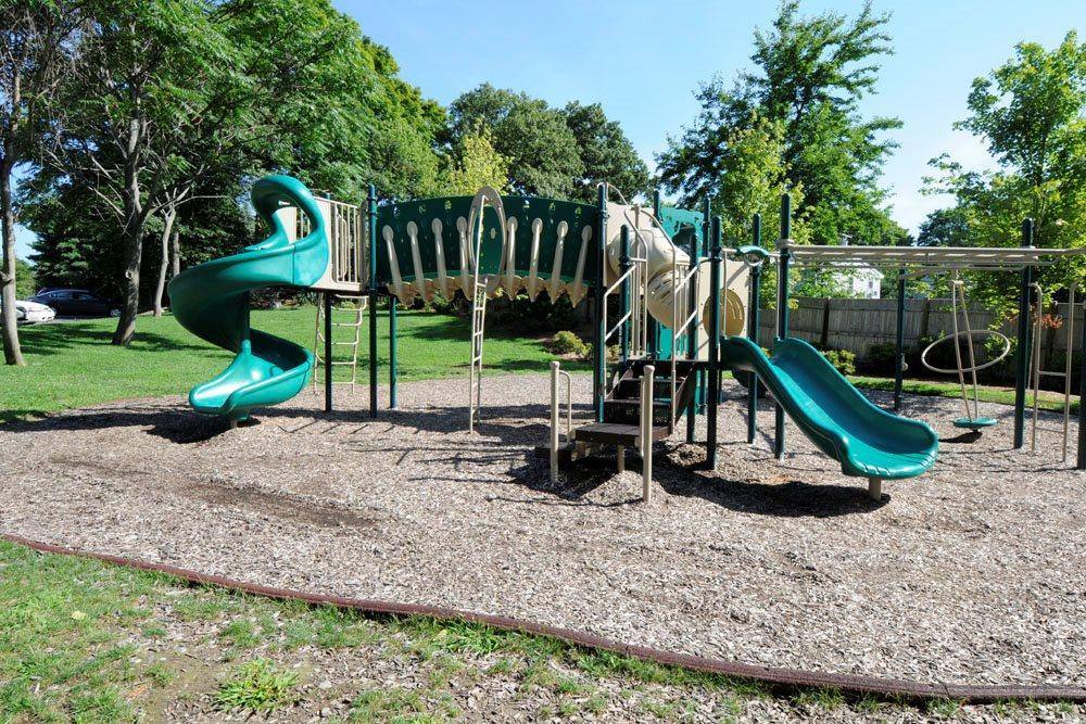 Apartment for rent at Kimball Towers & Court, 7 Kimball Court, Woburn, MA 01801