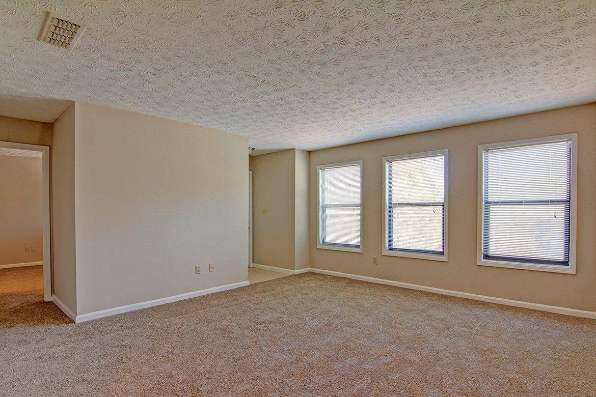 Apartment for rent at 1597 W McIntosh Rd, Griffin, GA 30223