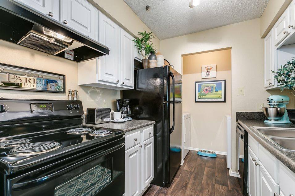 Apartment for rent at Madison Brookhaven Apartment Homes, 3078 Clairmont Rd NE, Atlanta, GA 30329