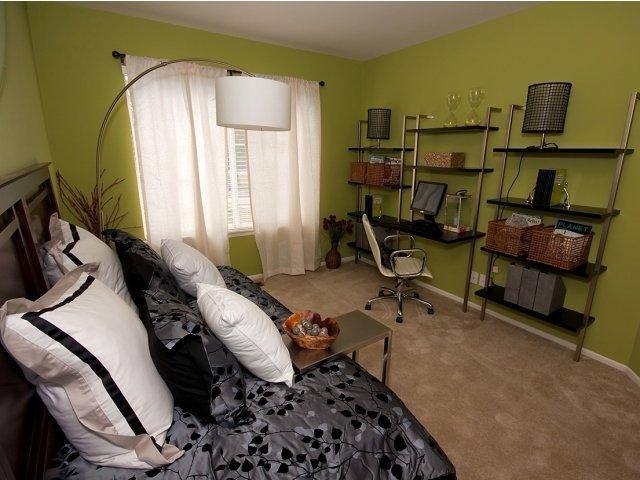 Apartment for rent at 1533 Baldwin Court, Wheeling, IL 60090