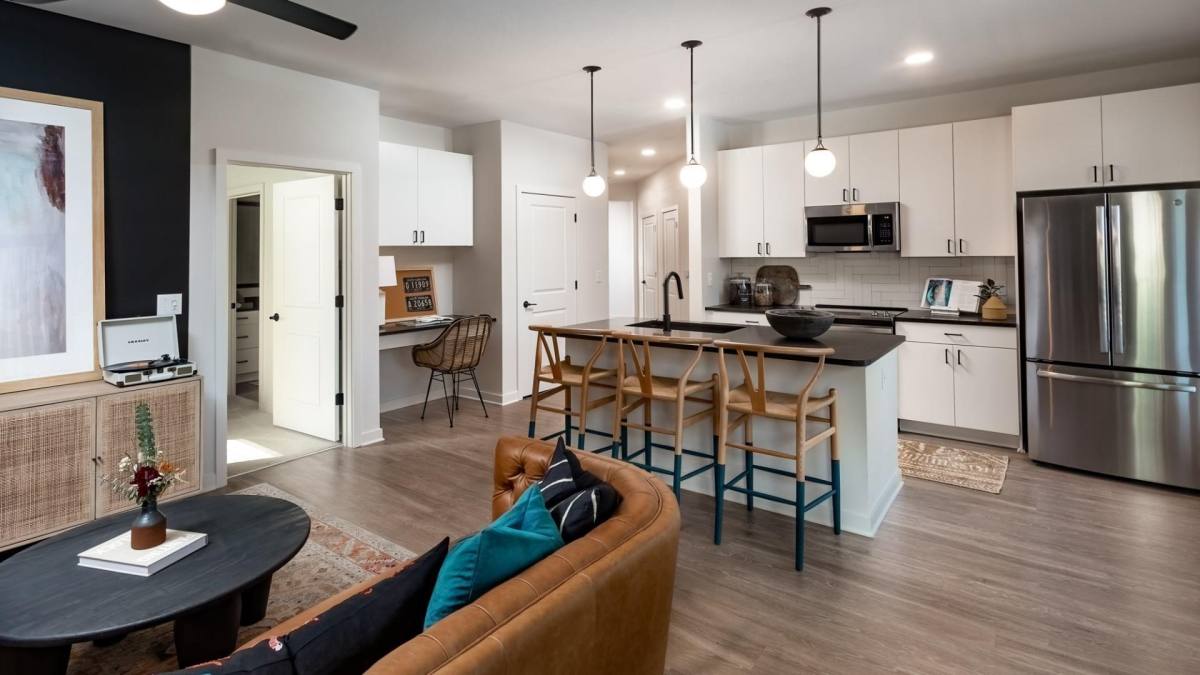Apartment for rent at Monty, 2403 Mall Dr, Charleston, SC 29406