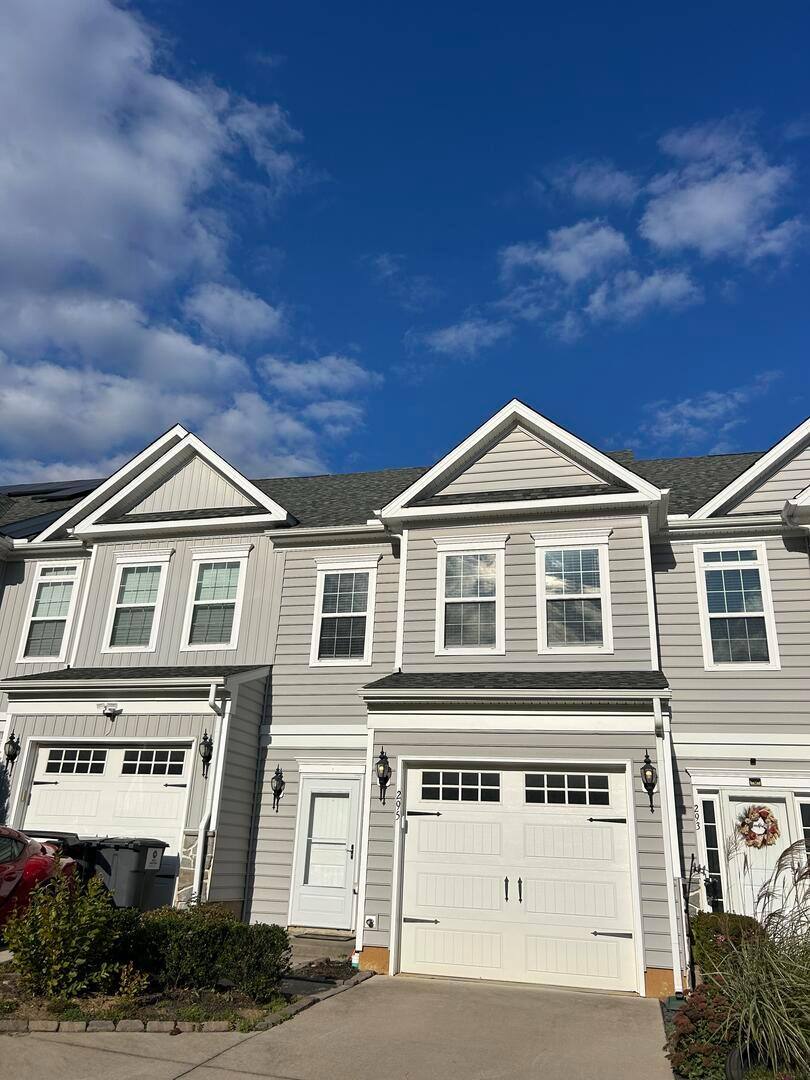 Townhouse for rent at 295 Mingo Way, Townsend, DE 19734