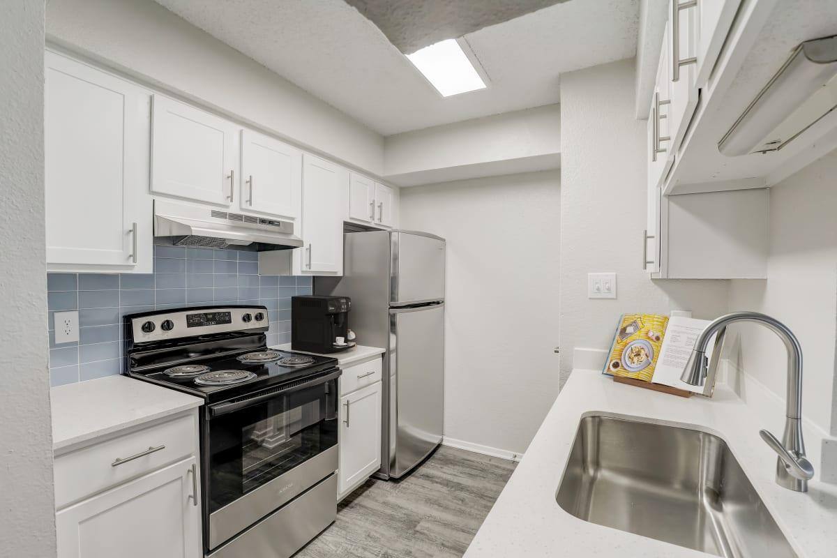 Apartment for rent at 6337 Duck Creek Dr, Garland, TX 75043
