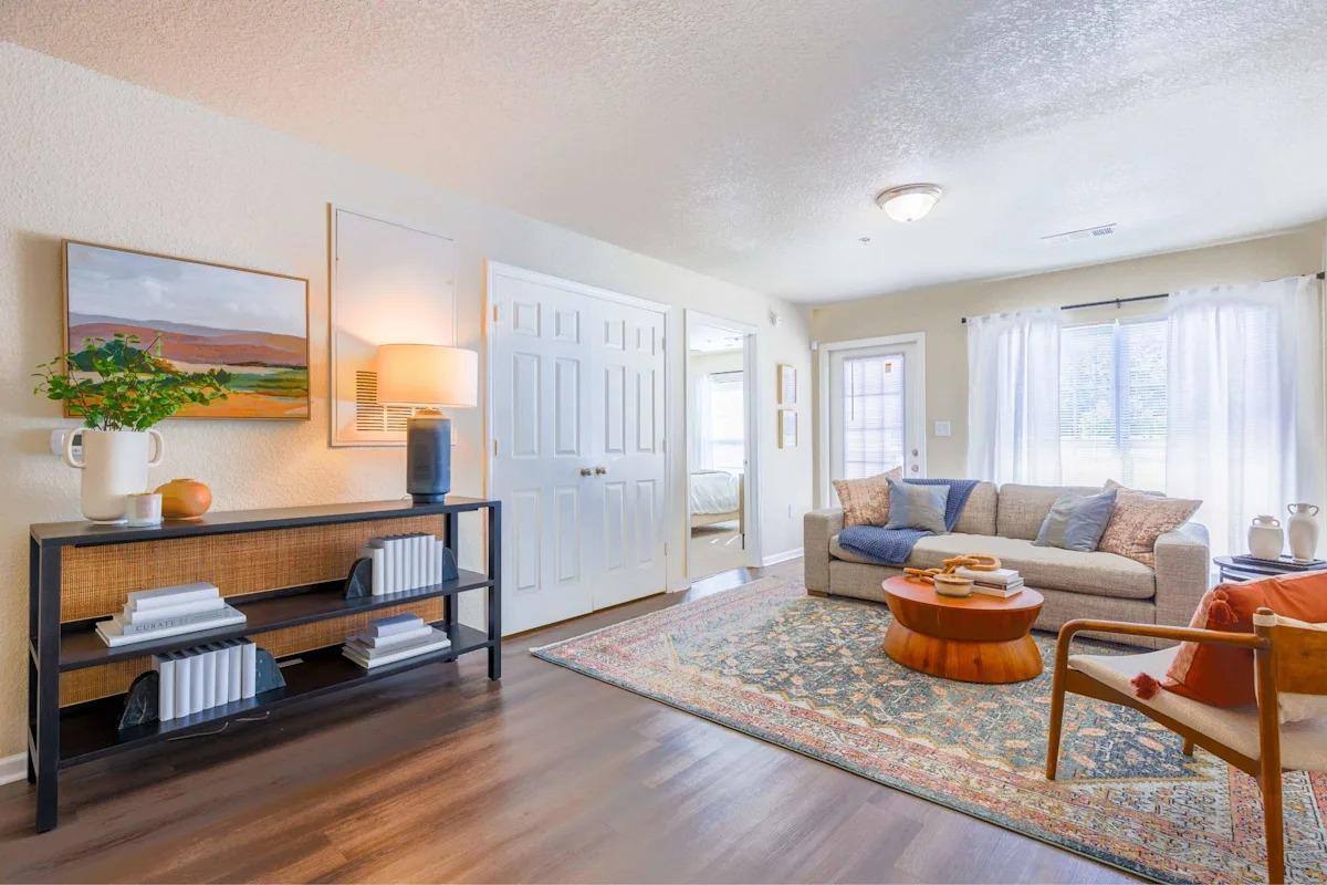 Apartment for rent at 100 Breckenridge Dr, Hattiesburg, MS 39402