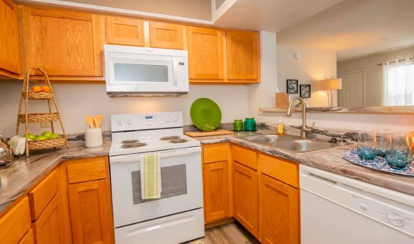 Apartment for rent at Crown Pointe, 12600 N Macarthur Blvd, Oklahoma City, OK 73142