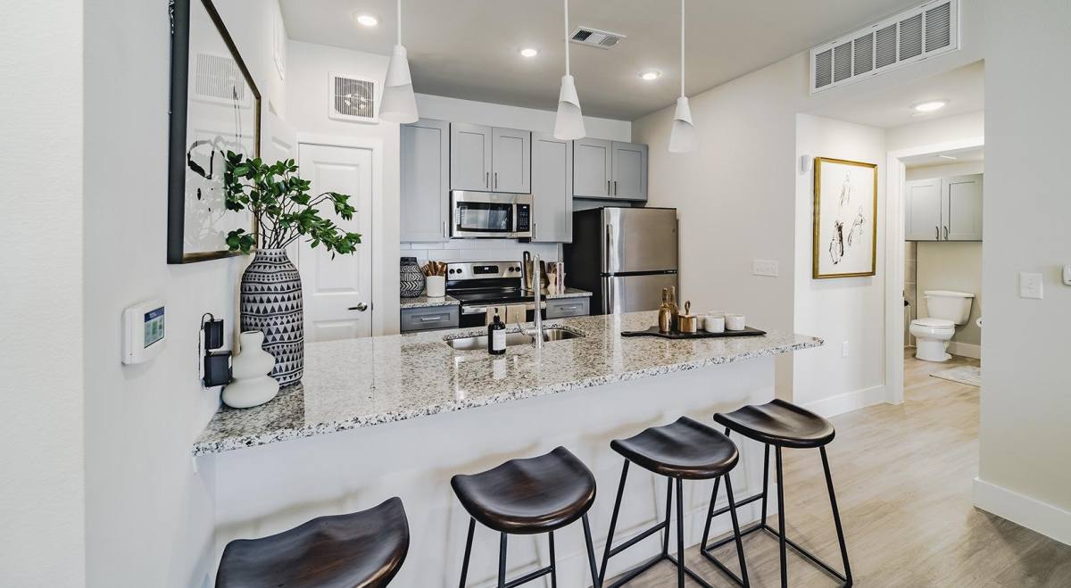 Apartment for rent at Carriage Homes on the Lake, 3232 N Garland Ave, Garland, TX 75040