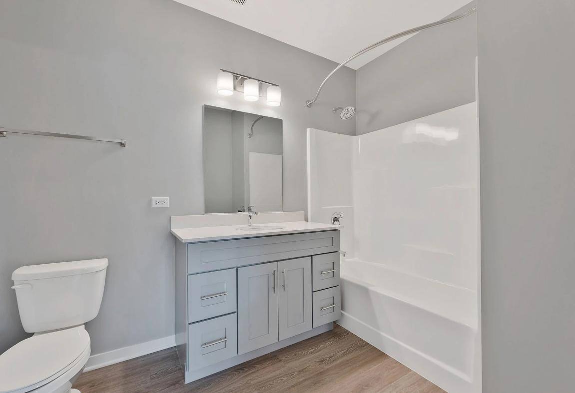 Apartment for rent at 208 N Prairie Rd, New Lenox, IL 60451