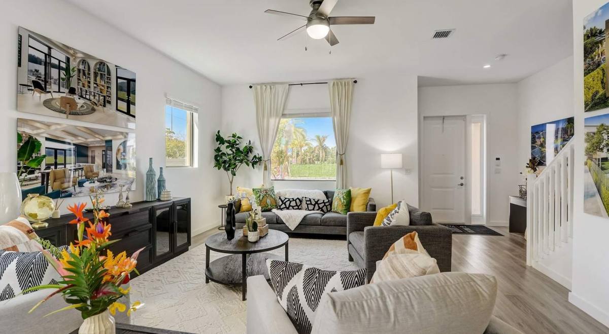 Apartment for rent at 1001 NE 58th St, Fort Lauderdale, FL 33334
