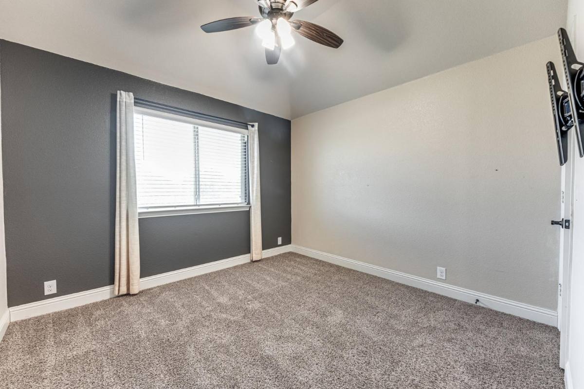 House for rent at 4822 Windfern Way, Midlothian, TX 76065