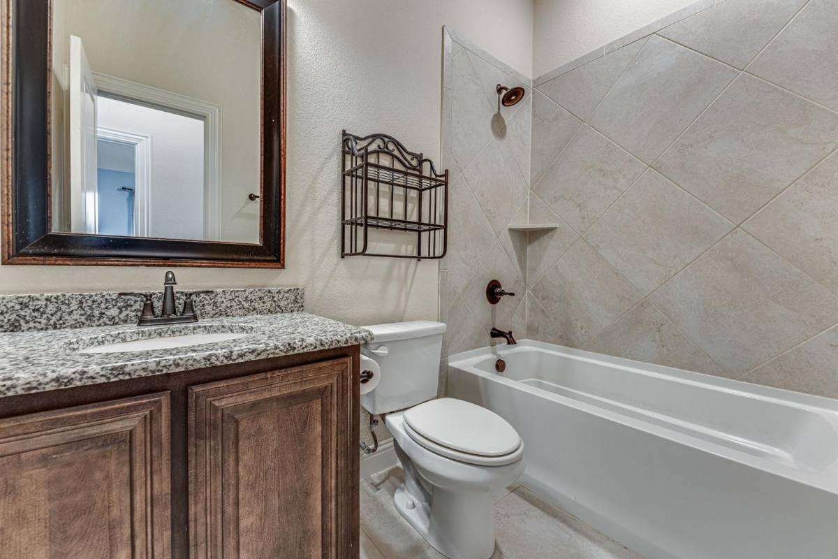 House for rent at 4822 Windfern Way, Midlothian, TX 76065