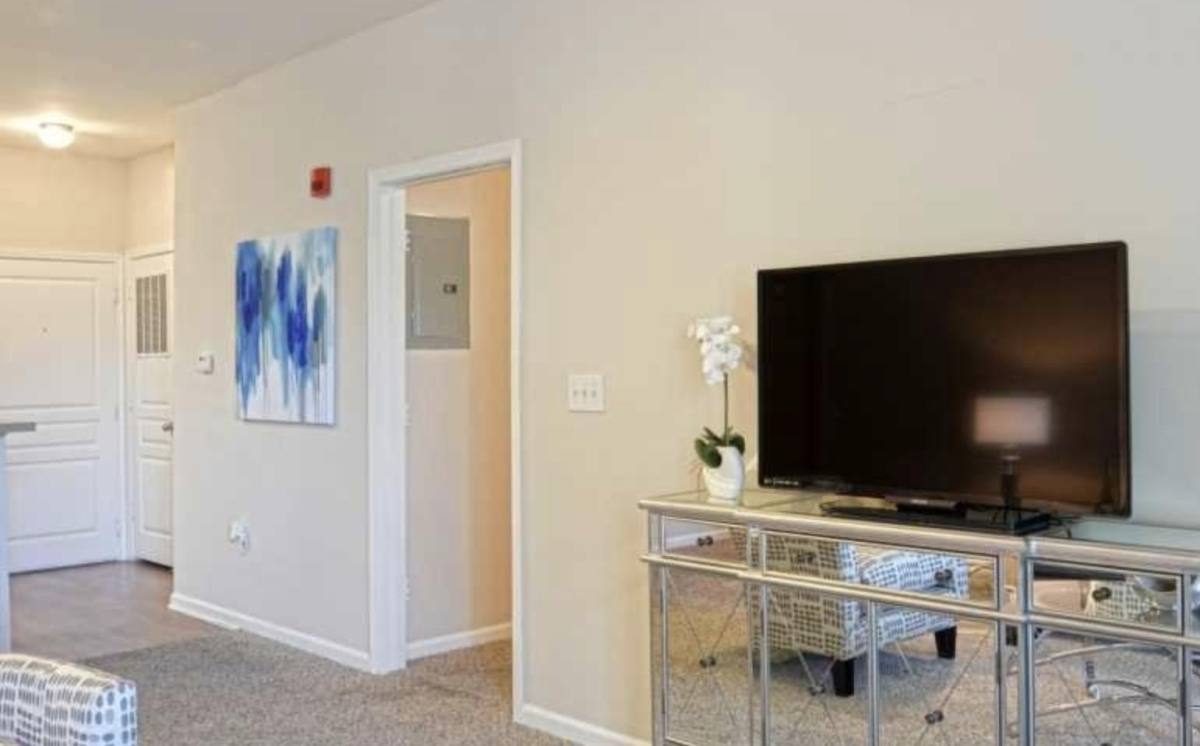 Apartment for rent at Ten 05 Trade, 1005 W Trade St, Charlotte, NC 28202