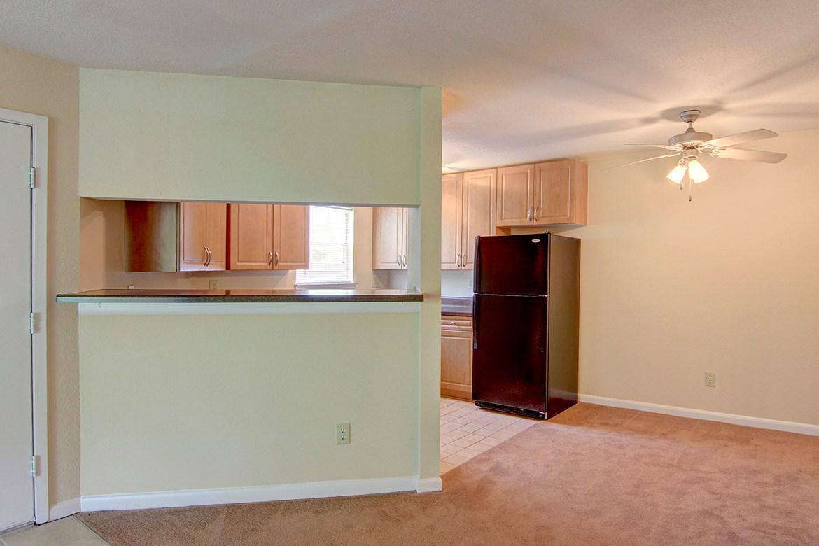 Apartment for rent at 4175 Satellite Blvd, Duluth, GA 30096