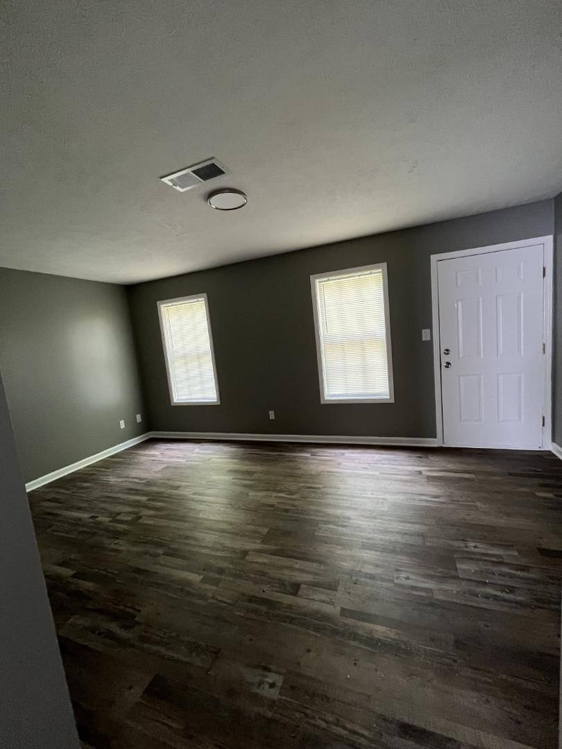 Townhouse for rent at 155 E Thomas St, Brownsville, TN 38012