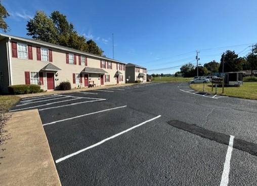 Townhouse for rent at 155 E Thomas St, Brownsville, TN 38012