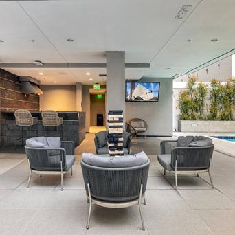 Apartment for rent at 1111 Wilshire Blvd, Los Angeles, CA 90017