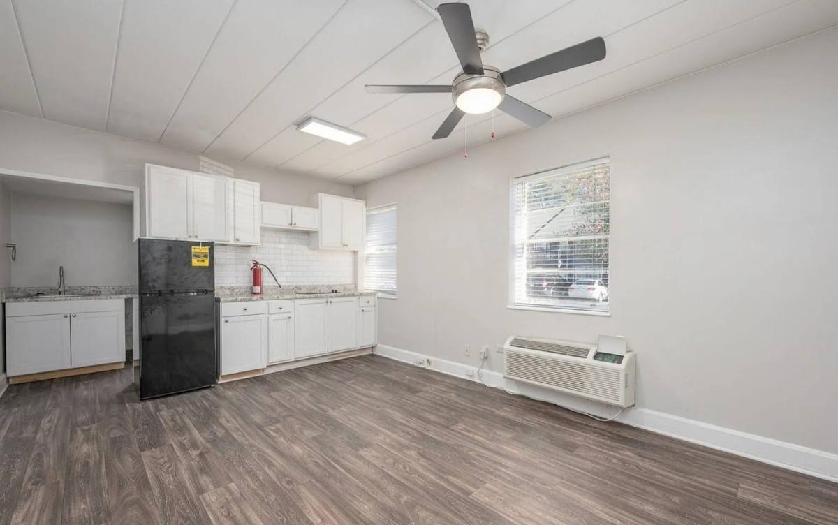 Apartment for rent at 2085 S Milledge Ave, Athens, GA 30605