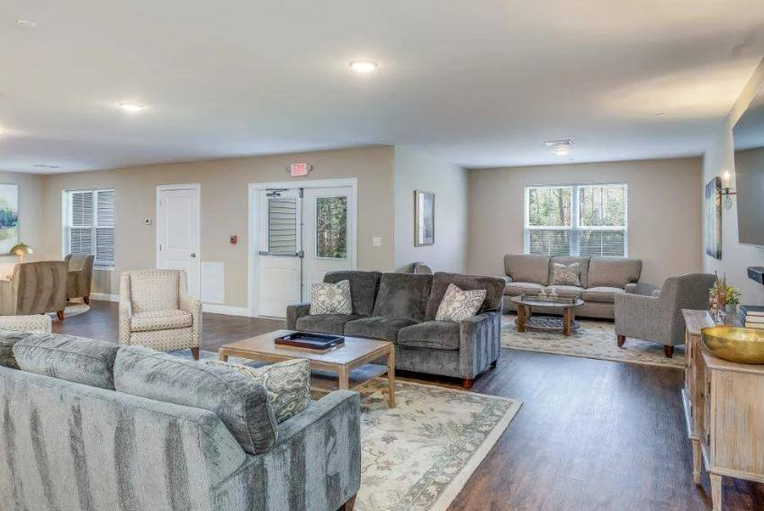 Apartment for rent at 295 Webster St, Hanover, MA 02339