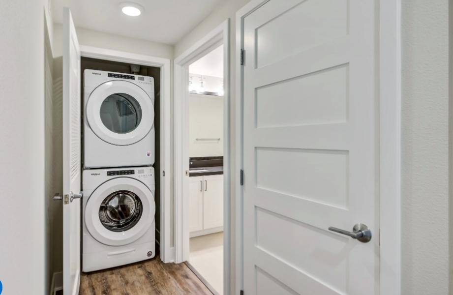 Apartment for rent at 11401 Porter Ranch Dr, Porter Ranch, CA 91326