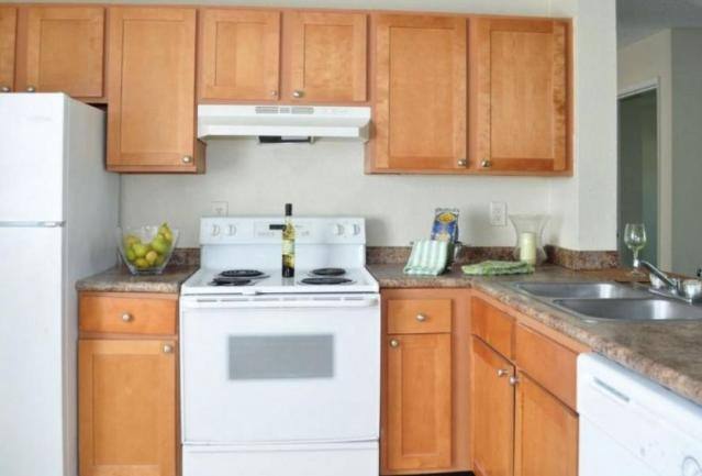 Apartment for rent at The Glen at Lauderhill, 2360 NW 56 Ave, Fort Lauderdale, FL 33313
