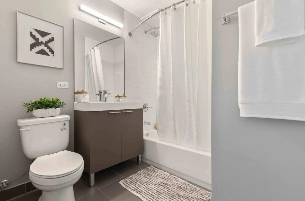 Apartment for rent at Bel Harbor Condominiums, 420 W Belmont Ave, Chicago, IL 60657