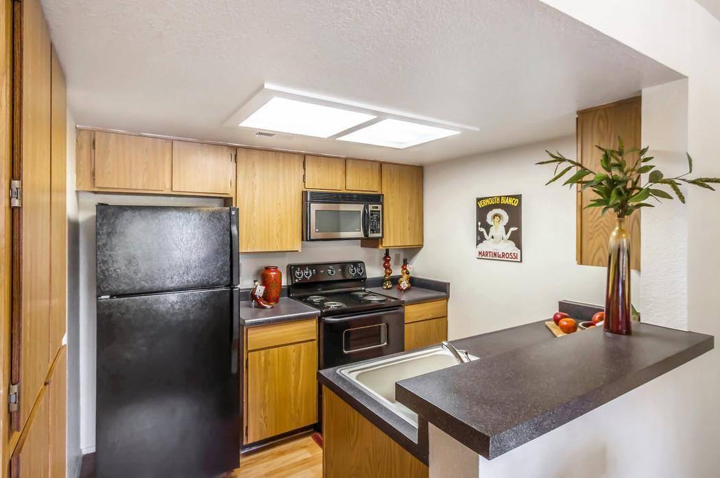 Apartment for rent at The Overlook at Pusch Ridge, 8851 N Oracle Rd, Tucson, AZ 85704