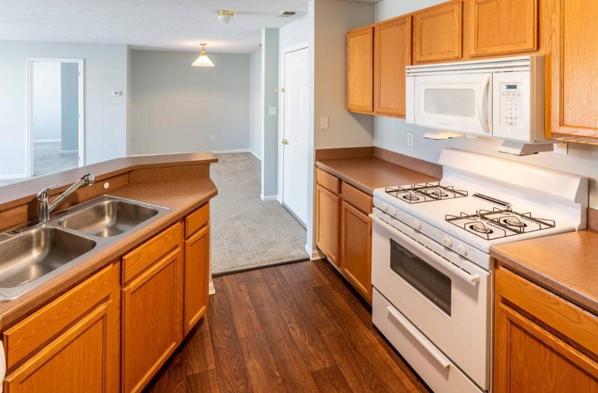 Apartment for rent at 510 Creekside Dr, Lowell, IN 46356