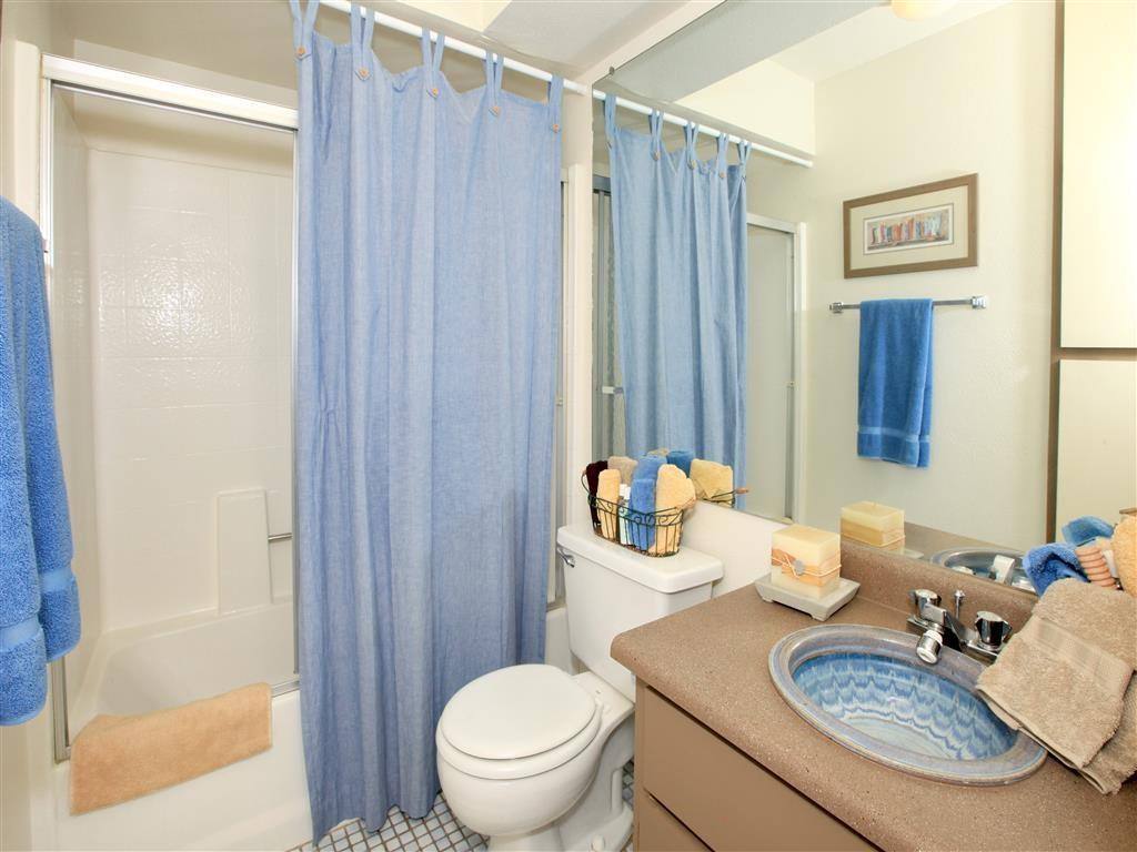 Apartment for rent at Mountain View Casitas, 1130 E Grovers Ave, Phoenix, AZ 85022