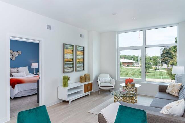 Apartment for rent at 300 N Main St, Mansfield, MA 02048