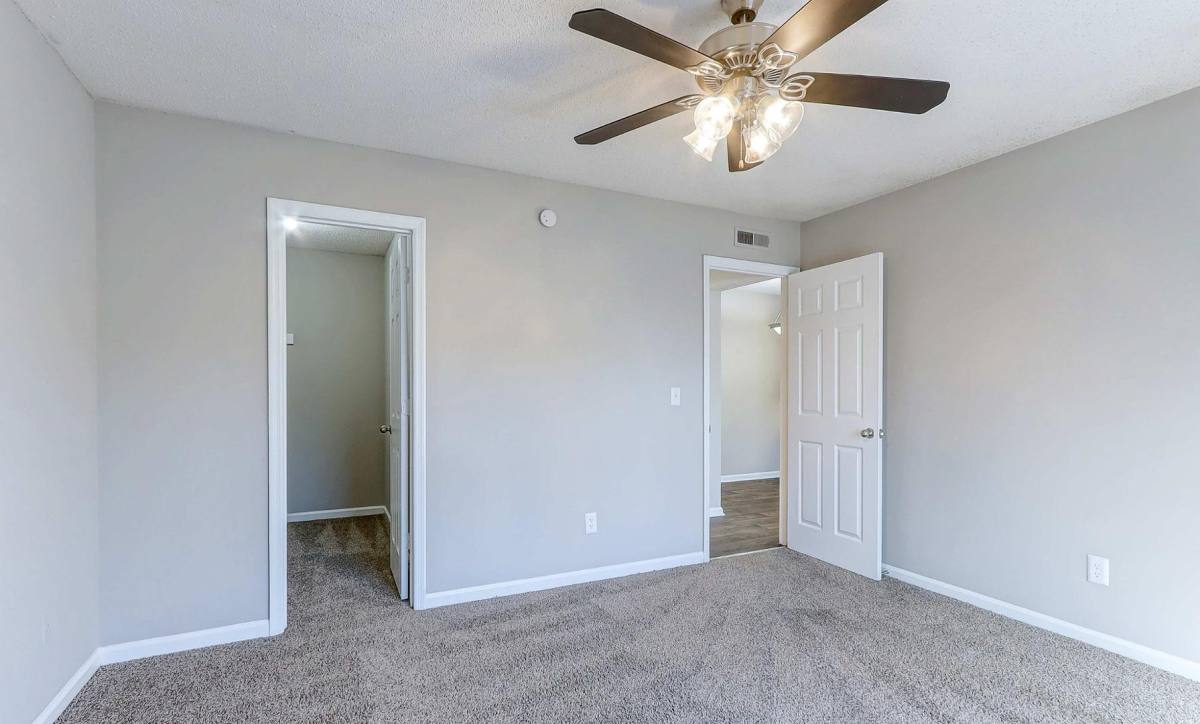 Apartment for rent at Palm Pointe, 2561 Fassitt Rd #D05, Charleston, SC 29406
