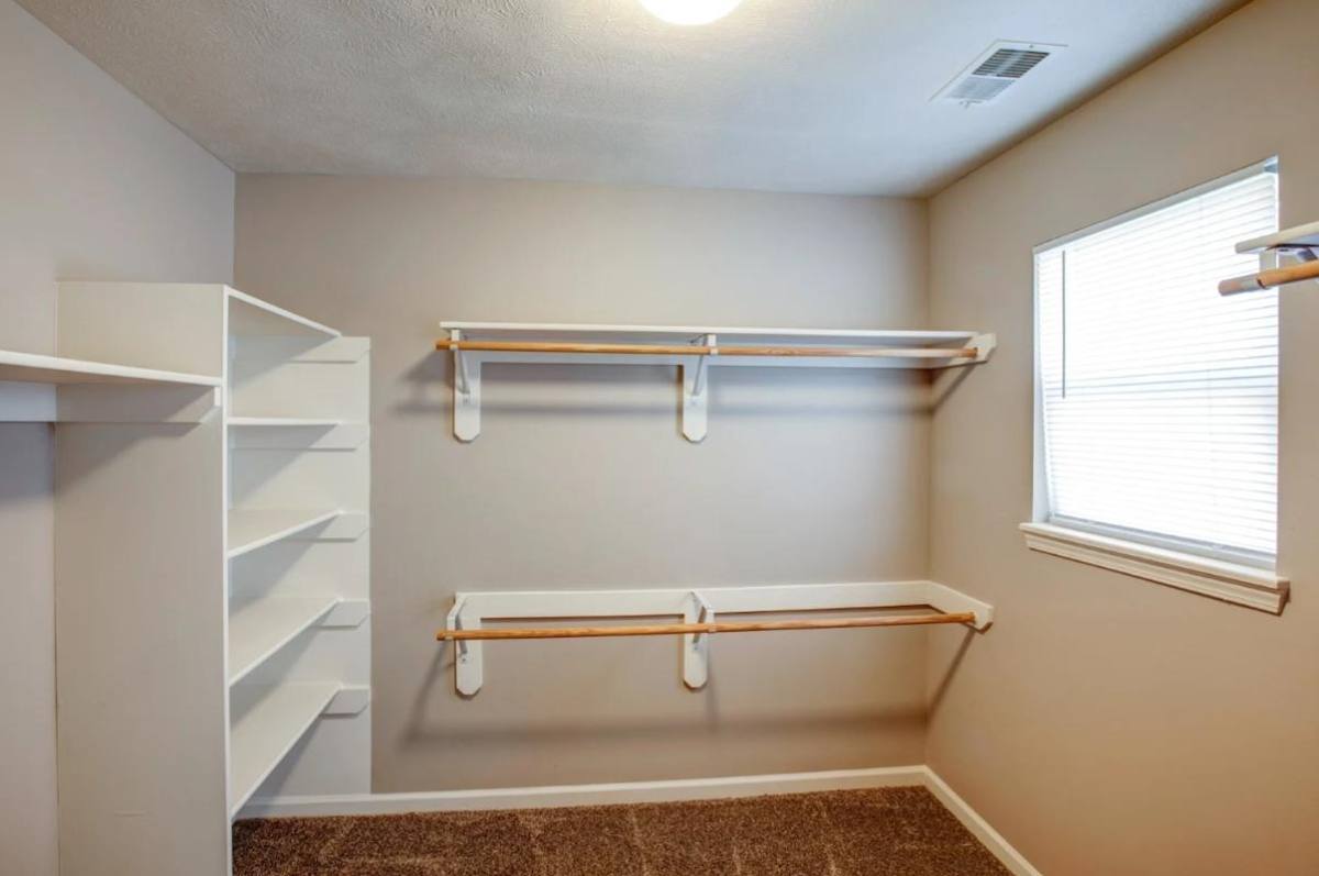 Apartment for rent at 19 Basil Way, Bloomington, IL 61705