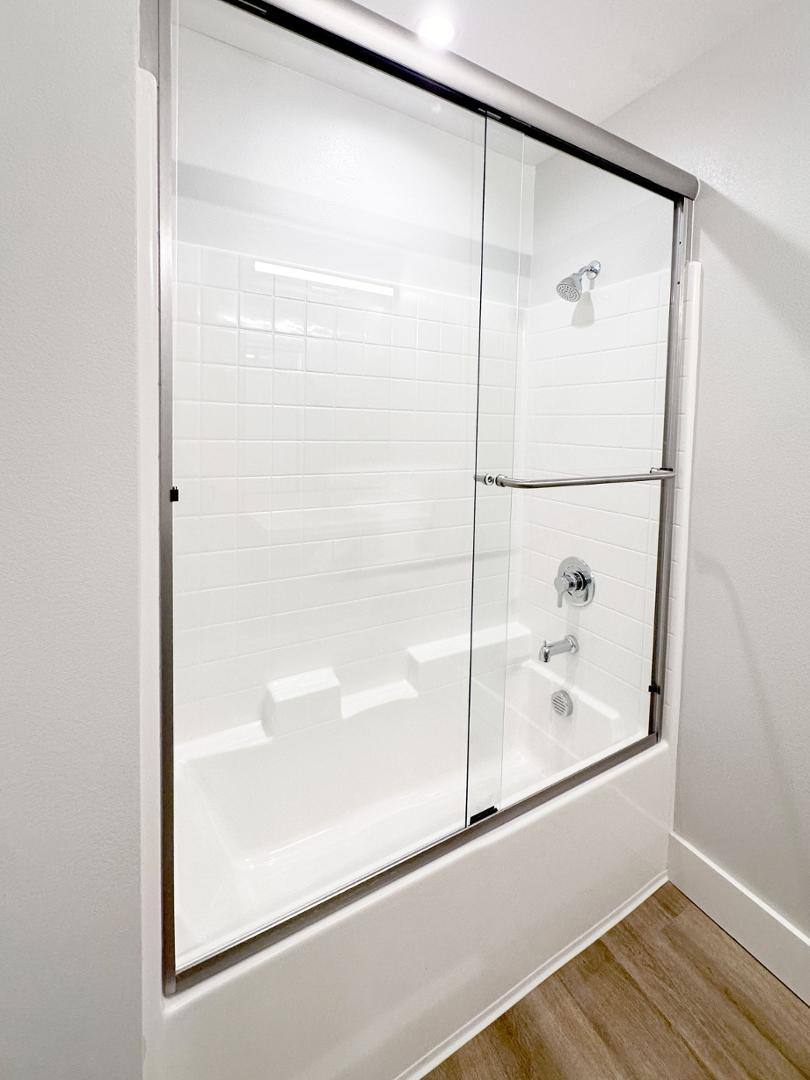 Apartment for rent at 101 S Chapel Ave, Alhambra, CA 91801