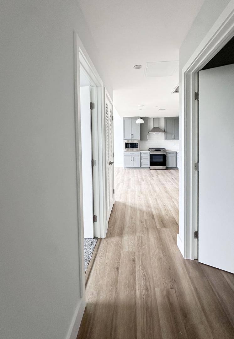 Apartment for rent at 101 S Chapel Ave, Alhambra, CA 91801