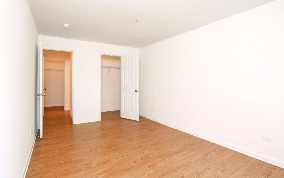 Apartment for rent at Western Oaks Condos, 1200 Kings Circle, West Chicago, IL 60185