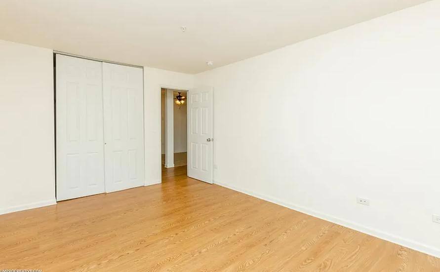 Apartment for rent at Western Oaks Condos, 1200 Kings Circle, West Chicago, IL 60185