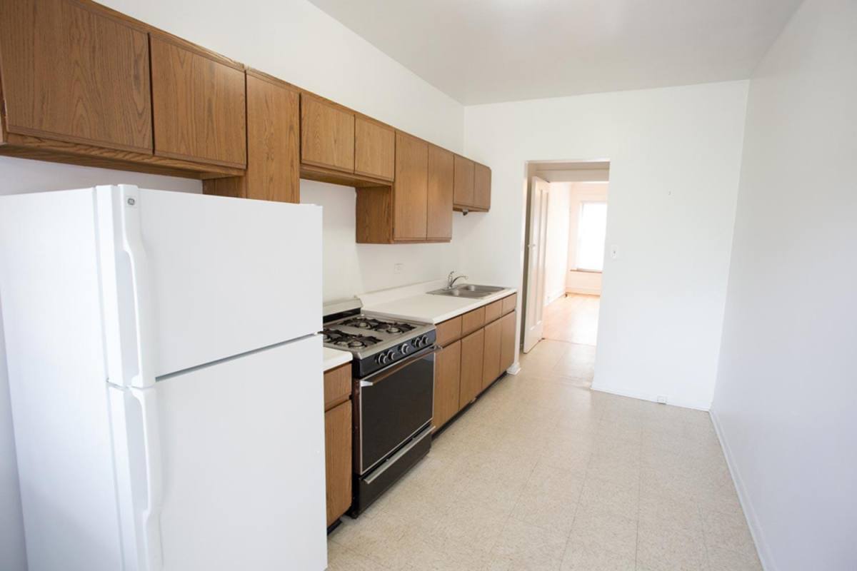 Apartment for rent at 5715 S Kimbark Ave, Chicago, IL 60637